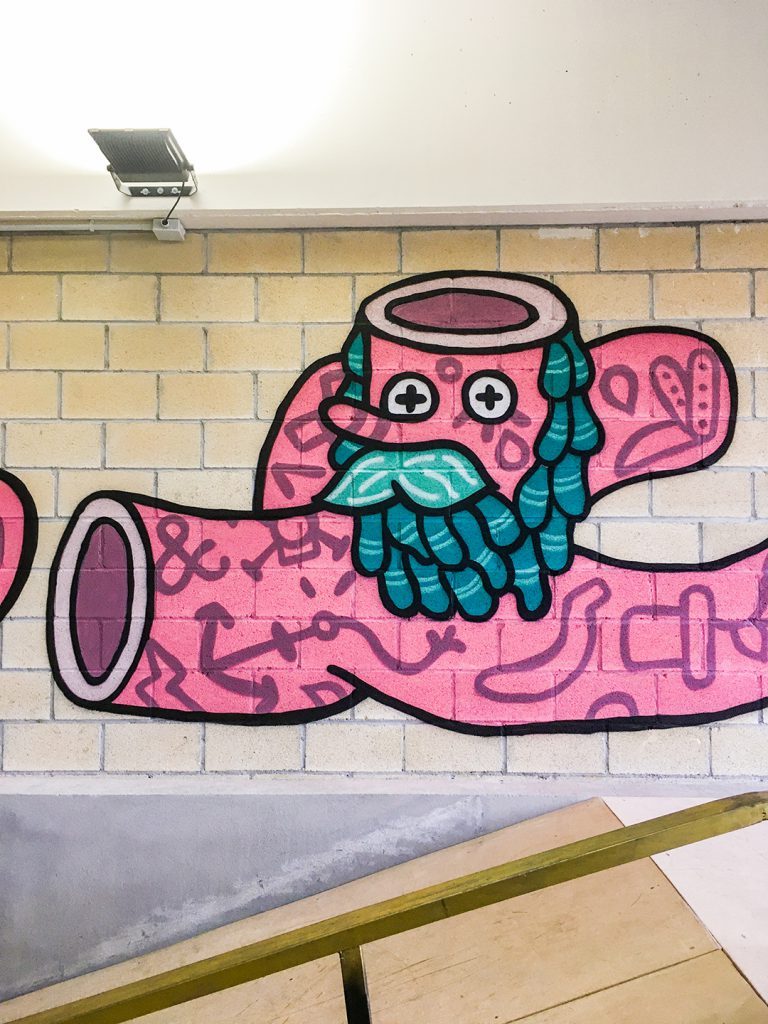 Mural Layback pintado por Gorka Gil