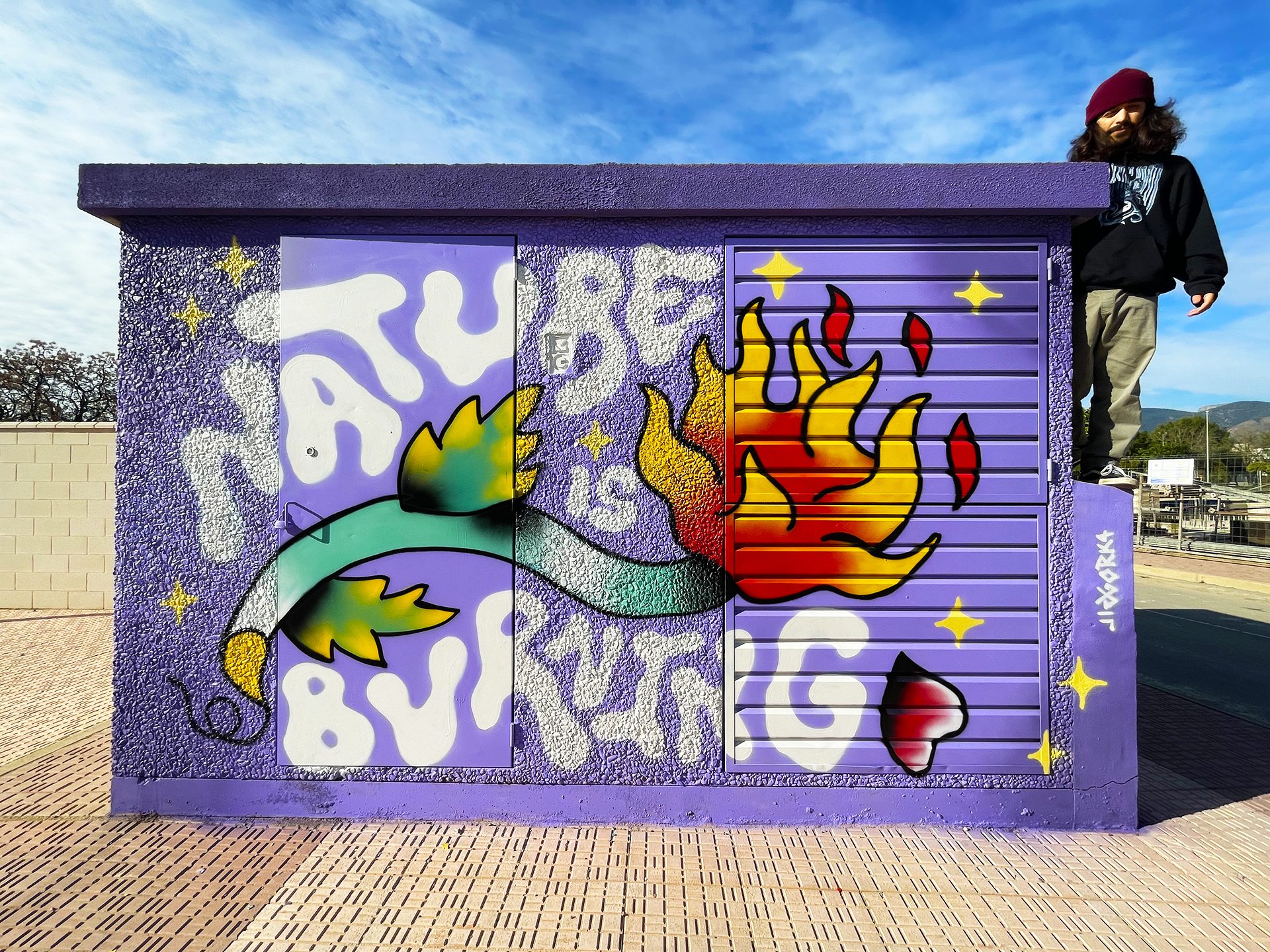 Nature Is Burning mural pintado por Gorka Gil ganador del concurso mural Alhama de Murcia